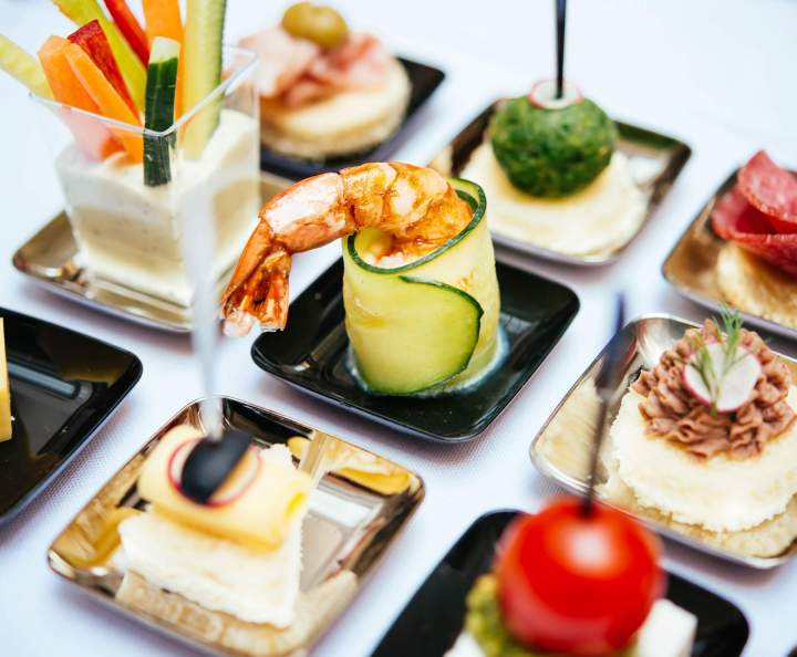 Confiez-nous la préparation de vos repas de fête.
